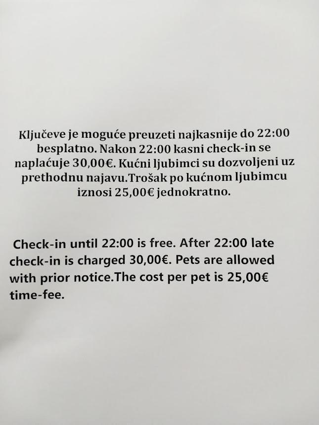 Studio Apartman Krila Wings- Parking In Garage Zagreb Eksteriør billede